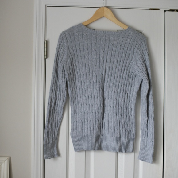 Gray cable knit crew neck sweater - Picture 4 of 4